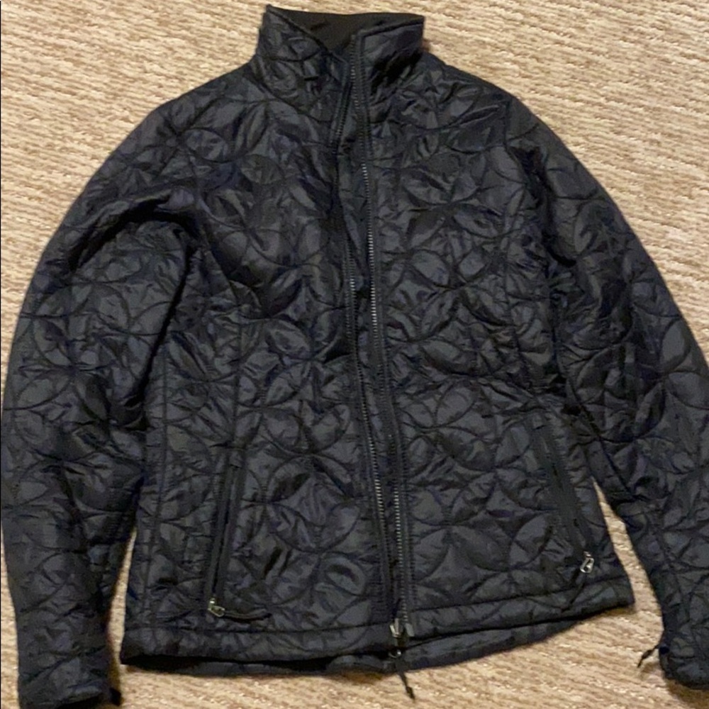 Northface Lightweight puffer coat